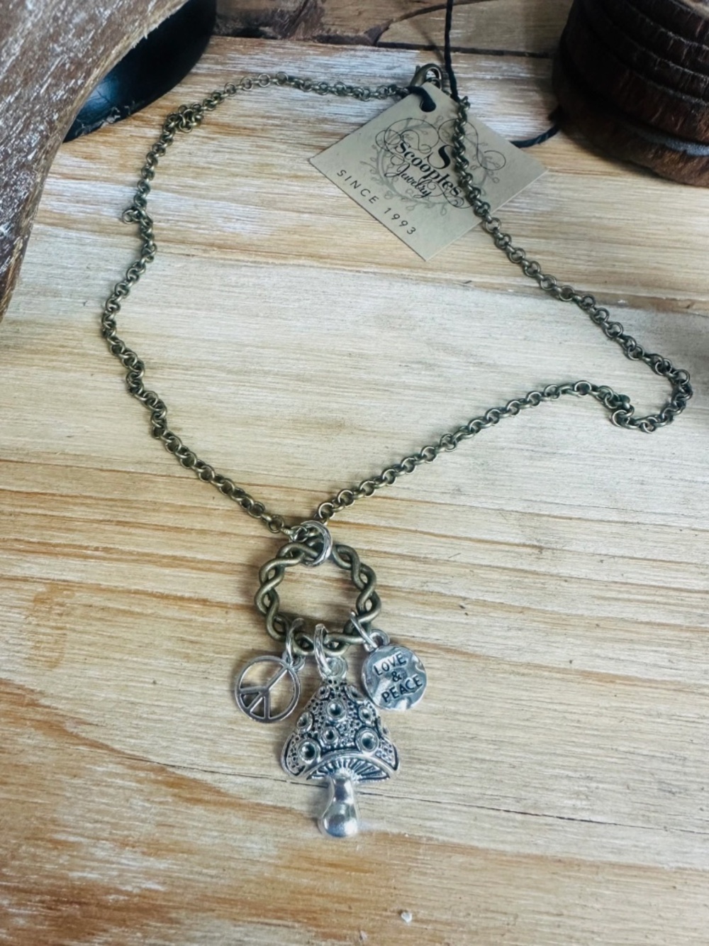 BOHO GYPSY TWO TONE MELLOW MUSHROOM NECKLACE